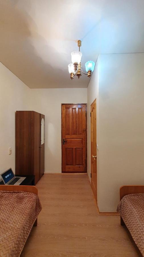 Guest House Ziemfira ซุคุม ภายนอก รูปภาพ
